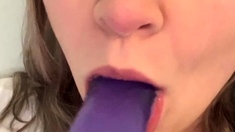 Lovely Amateur teen brunette masturbating outdoor