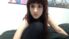Amateur Webcam Teen Flashes Masturbates