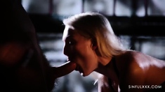 Amateur Blonde Teen Homemade Deepthroat Blowjob
