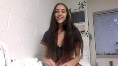 Amateur webcam girl masturbate big dildo