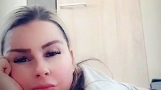 Heidi Foxx aka heidivandertrump OnlyFans - Spicy chicken