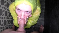 amateur blowjob cumshot finish in her mouth