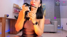Amateur super hot brunette masturbating mp4